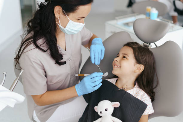 Best Emergency Dental Services for Seniors in Ivyland, PA